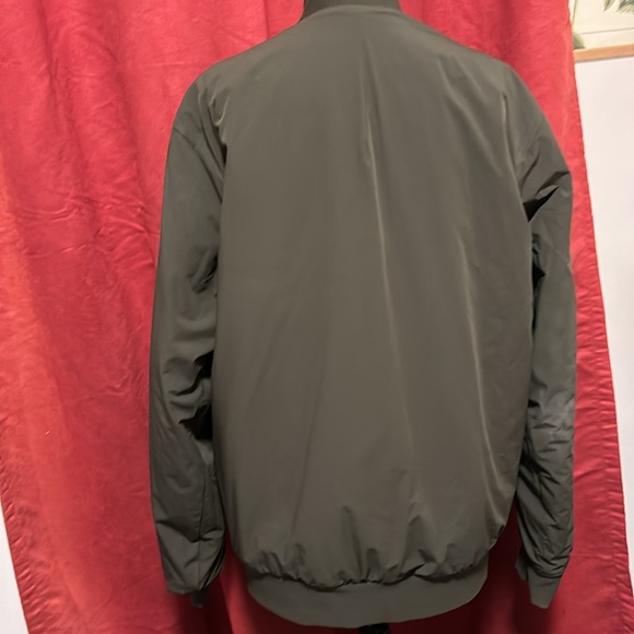 Lululemon Switch Over Bomber Jacket - Picture 2 of 8